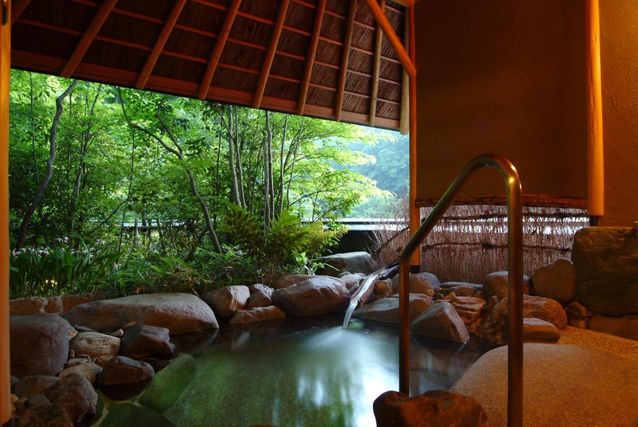 Kinosaki Onsen Nishimuraya Hotel Shogetsutei Toyooka  Exterior photo