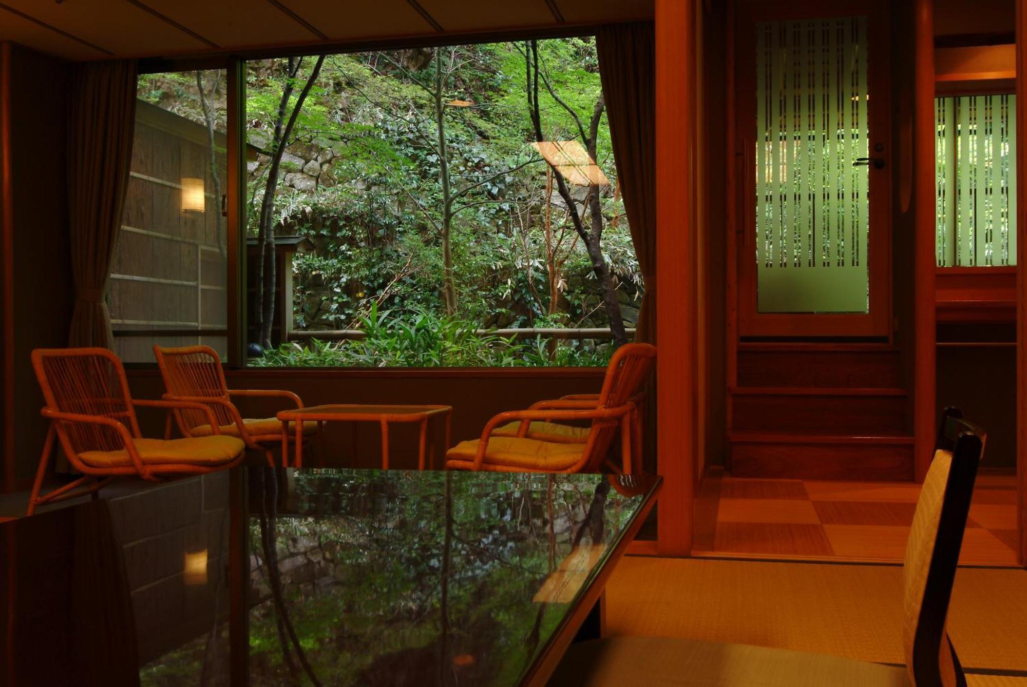 Kinosaki Onsen Nishimuraya Hotel Shogetsutei Toyooka  Exterior photo